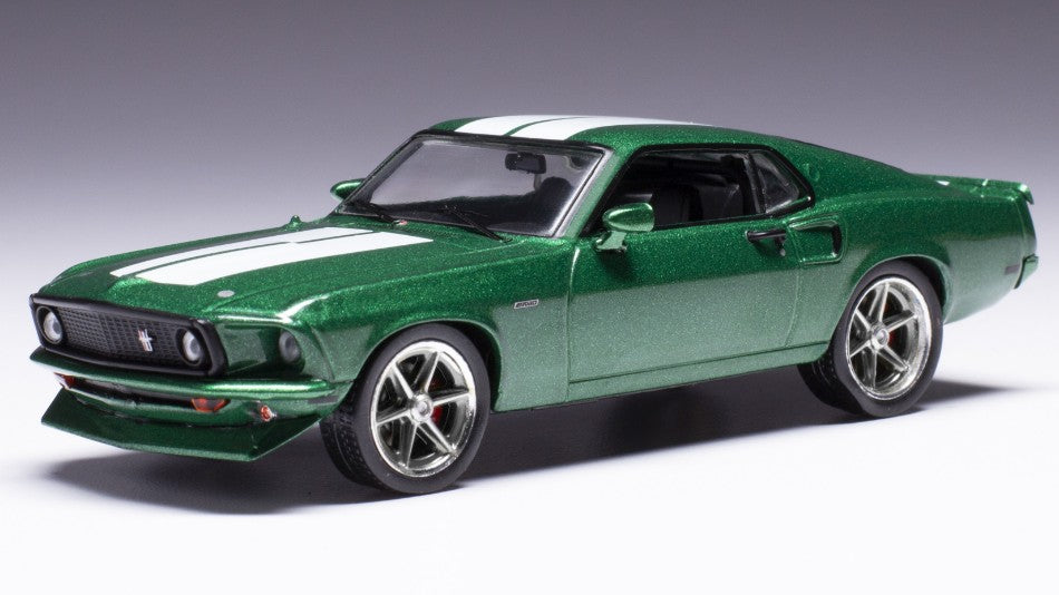 MODELLINO IN SCALA COMPATIBILE CON FORD MUSTANG FASTBACK 1969 MET.GREEN 1:43 IXO MODEL CLC530