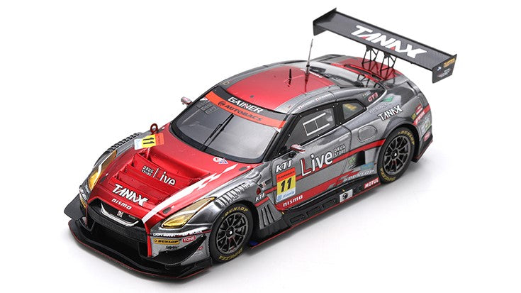 MODELLINO IN SCALA COMPATIBILE CON GAINER TANAX GT-R N.11 GT300 SUPER GT 2022 H.YASUDA-K.ISHIKAWA 1:43 SPARK MODEL SGT046