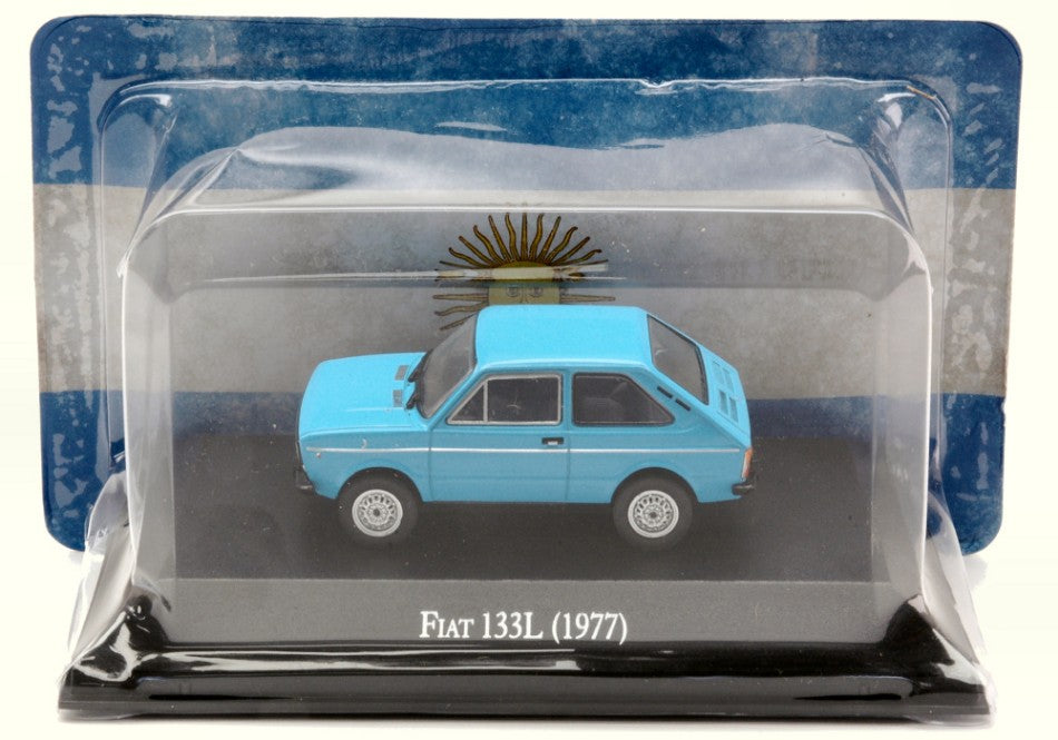 MODELLINO IN SCALA COMPATIBILE CON FIAT 133L 1977 LIGHT BLUE 1:43 EDITORIA MAGARG64