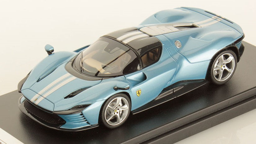 MODELLINO IN SCALA COMPATIBILE CON FERRARI DAYTONA SP3 AVIO MET.1:43 LOOKSMART LS535SE