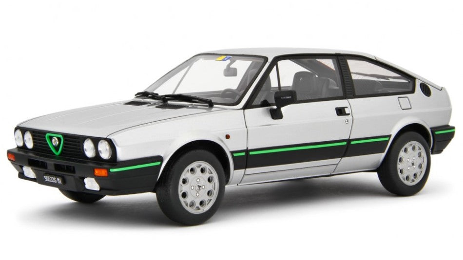 ALFA SPRINT 1.5 Q.V.1983 SILVER 1:18 Scala 1:18 Laudo Racing