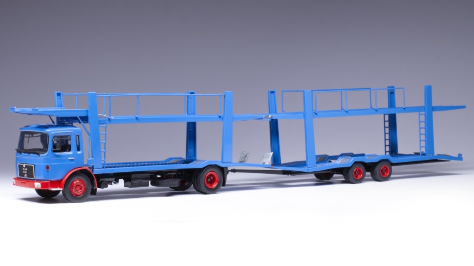 MAN AUTOTRANSPORTER 1970 BLUE 1:43 Scala 1:43 Ixo Model