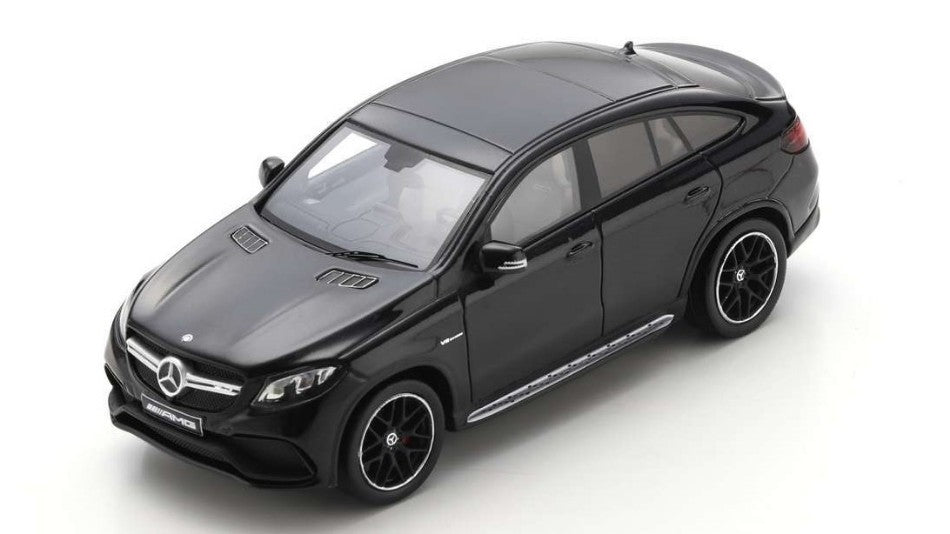 MODELLINO IN SCALA Schuco COMPATIBILE CON MERCEDES X253 GLE 63 COUPE 2016
OBSIDIAN MET.BLACK RESIN 1:43 MODEL SCALE SH450399800 241217