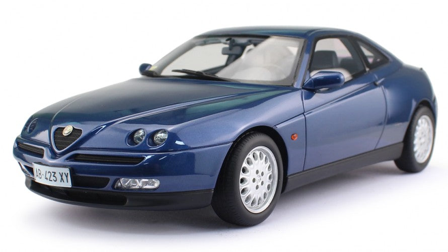 ALFA ROMEO GTV T.S.1995 MET.BLUE 1:18 Scala 1:18 Laudo Racing