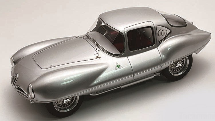 ALFA ROMEO C52 DISCO VOLANTE COUPE 1973 MET.SILVER 1:18 Scala 1:18 Tecnomodel