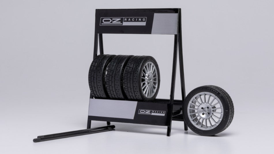 SET 4 WHEELS OZ 1:18
Scala 1:18 Ixo Model