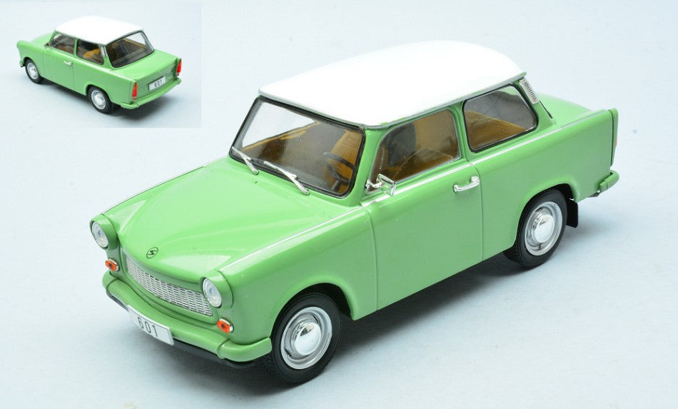 TRABANT 601 1965 GREEN 1:24 Scala 1:24 Whitebox