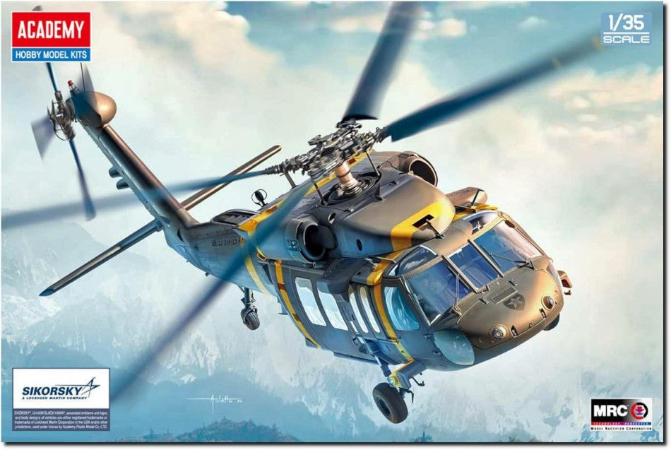 ELICOTTERO UH-60M BLACK HAWK KIT 1:35 Scala 1:35 Academy