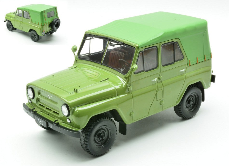 UAZ 469 1975 GREEN 1:24 Scala 1:24 Whitebox