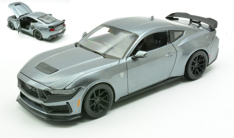 FORD MUSTANG DARKHORSE 2024 SILVERGUN 1:24 Scala 1:24 Maisto