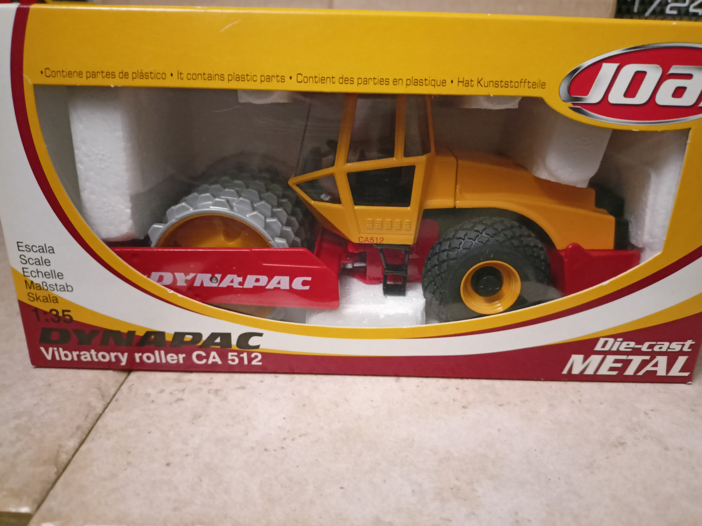 MODELLINO IN SCALA JOAL COMPATIBILE CON COMPATTATORE DYNAPAC CA 512 1:35 JL0297 241220