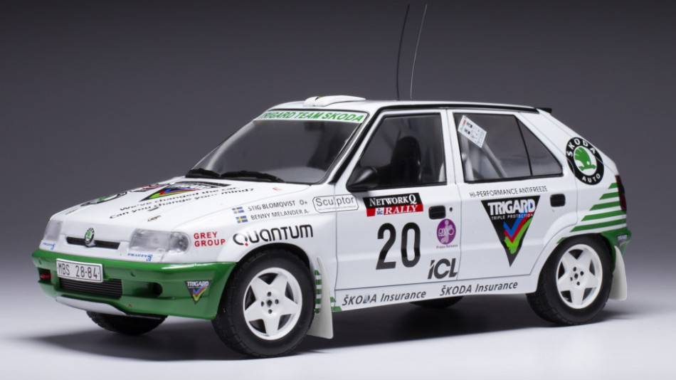 KIT DA MONTARE IN SCALA COMPATIBILE SKODA FELICIA KIT CAR N.20 RAC RALLY 1995 BLOMQVIST/MELANDER 1:18
IXO MODEL 18RMC147