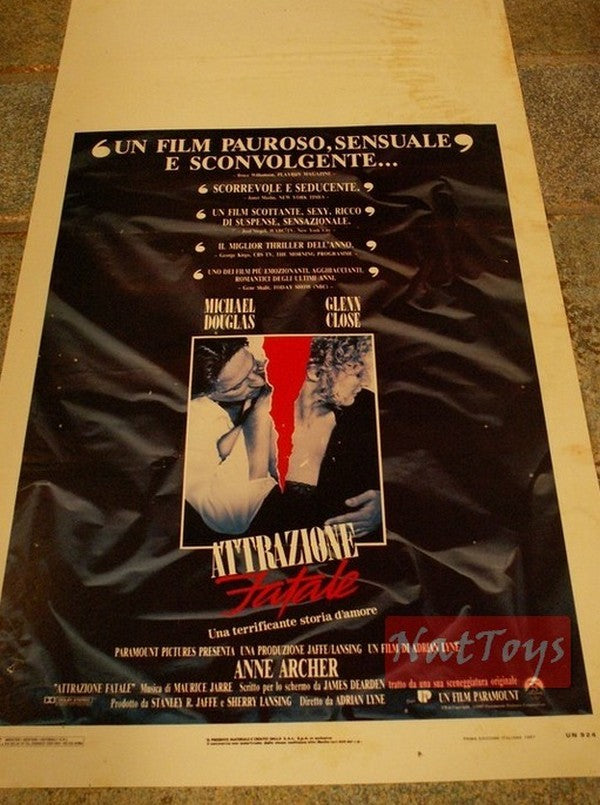 FATAL ATTRACTION Film Poster with Michael Douglas Glenn Close Original Poster
