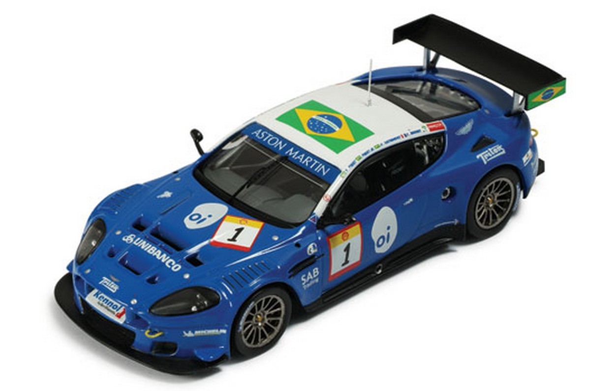 MODÈLE RÉDUIT COMPATIBLE AVEC ASTON MARTIN DBR 9 N.1 BRAS. 06 1:43 MODÈLE IXO GTM037