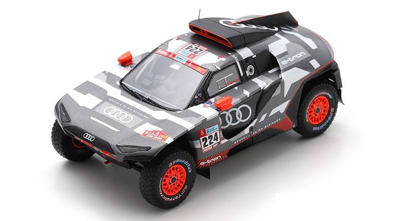 MODELE REDUIT COMPATIBLE AVEC AUDI RS Q e-tron N.224 DAKAR 2022 M.EKSTROM-E.BERGKVIST 1:43 SPARK MODEL S3186