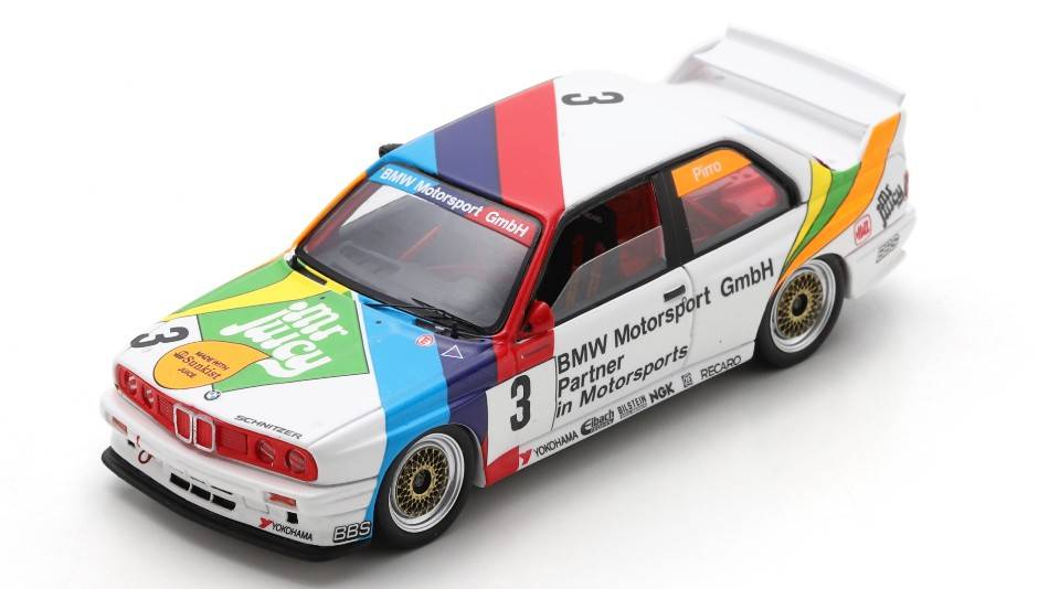 SCALE MODEL COMPATIBLE WITH BMW E30 - BMW M N.3 2nd MACAU GUIA RACE EMANUELE PIRRO 1:43 SPARK MODEL SA226