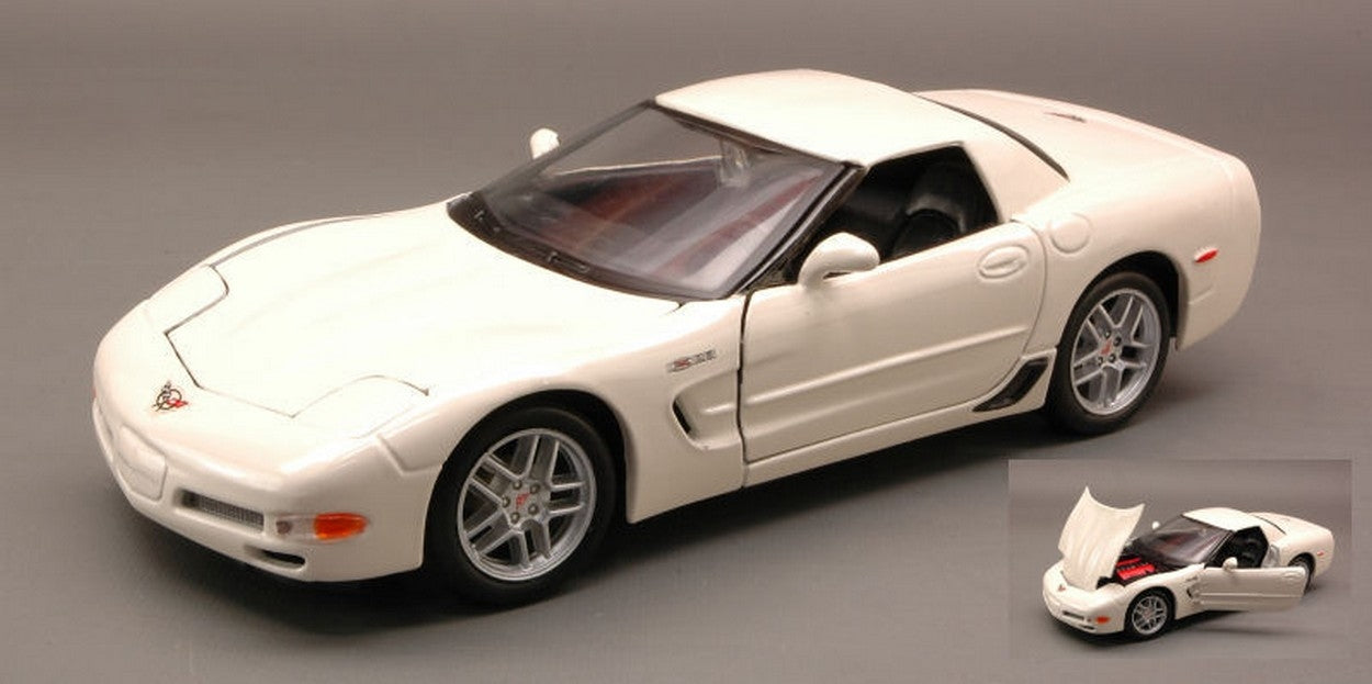SCALE MODEL COMPATIBLE WITH CHEVROLET CORVETTE Z06 WHITE 1:25 MAISTO MI31989W