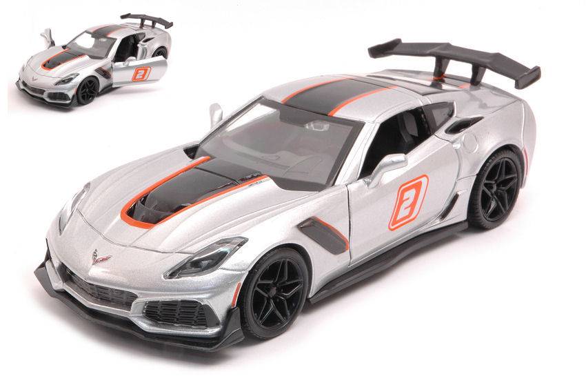 SCALE MODEL COMPATIBLE WITH CORVETTE ZR1 N.2 RACING GRAY 1:24 MOTORMAX MTM73785