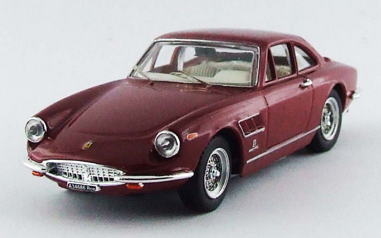MODELLINO IN SCALA COMPATIBILE CON FERRARI 330 GTC COUPE 1966 RED MET.1:43 BEST MODEL BT9598