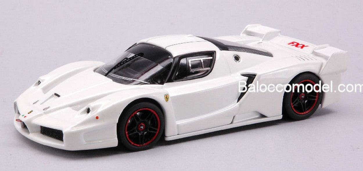 SCALE MODEL COMPATIBLE WITH FERRARI FXX 2005 PEARL WHITE 1:43 HOT WHEELS HWN5610