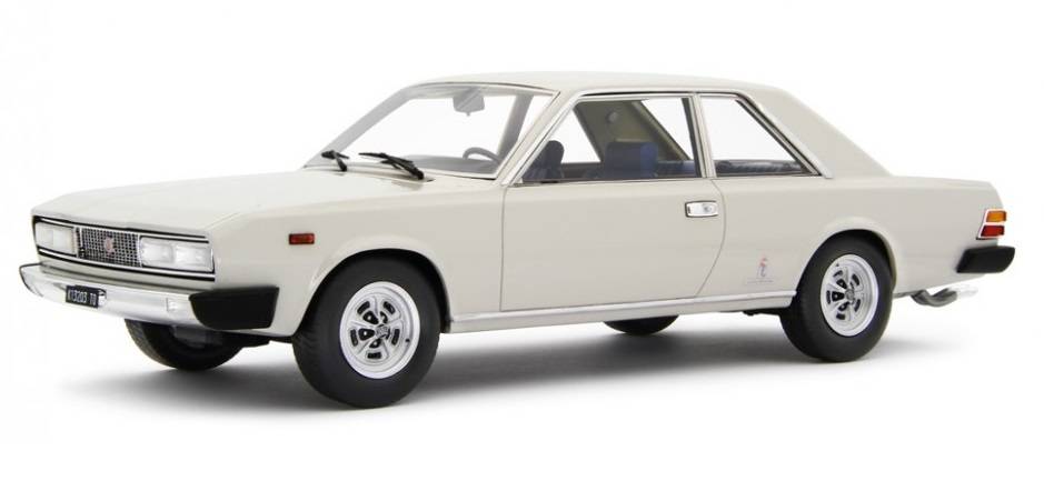 SCALE MODEL COMPATIBLE WITH FIAT 130 COUPE 1971 IVORY 1:18 LAUDO RACING LM143D