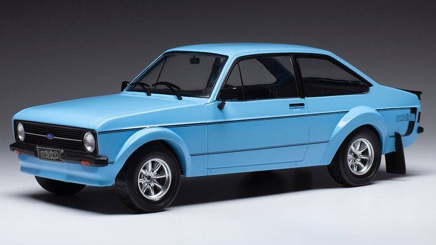 SCALE MODEL COMPATIBLE WITH FORD ESCORT MKII RS1800 1977 BLUE 1:18
IXO MODEL 18CMC103A.20