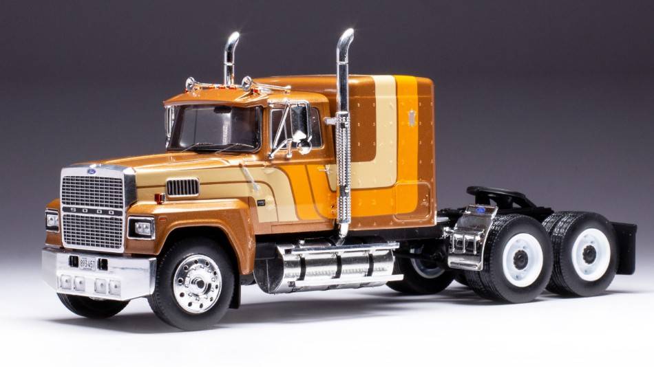 SCALE MODEL COMPATIBLE WITH FORD LTL-9000 1978 MET.BROWN 1:43 IXO MODEL TR148