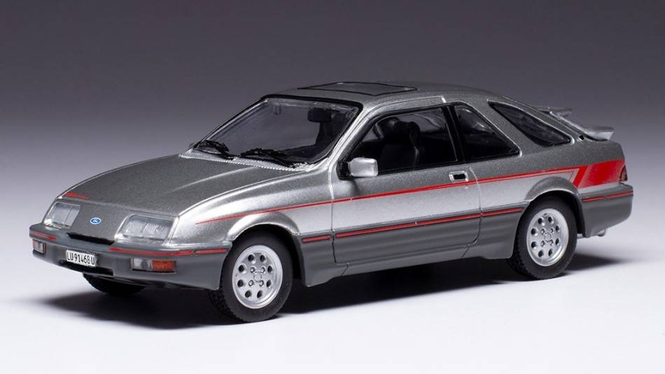 SCALE MODEL COMPATIBLE WITH FORD SIERRA XR4i 1984 SILVER 1:43 IXO MODEL CLC483