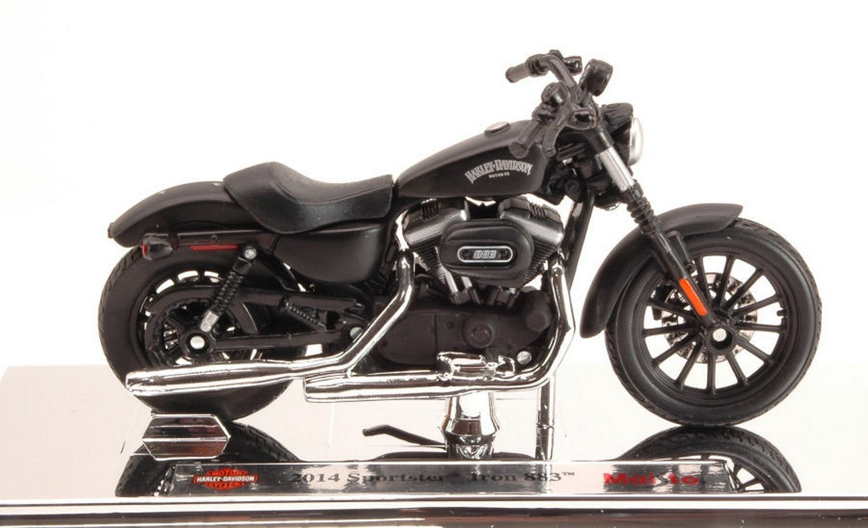 MODÈLE RÉDUIT COMPATIBLE AVEC HARLEY DAVIDSON 2014 SPORTSTER IRON 883 1:18 MAISTO MI14075