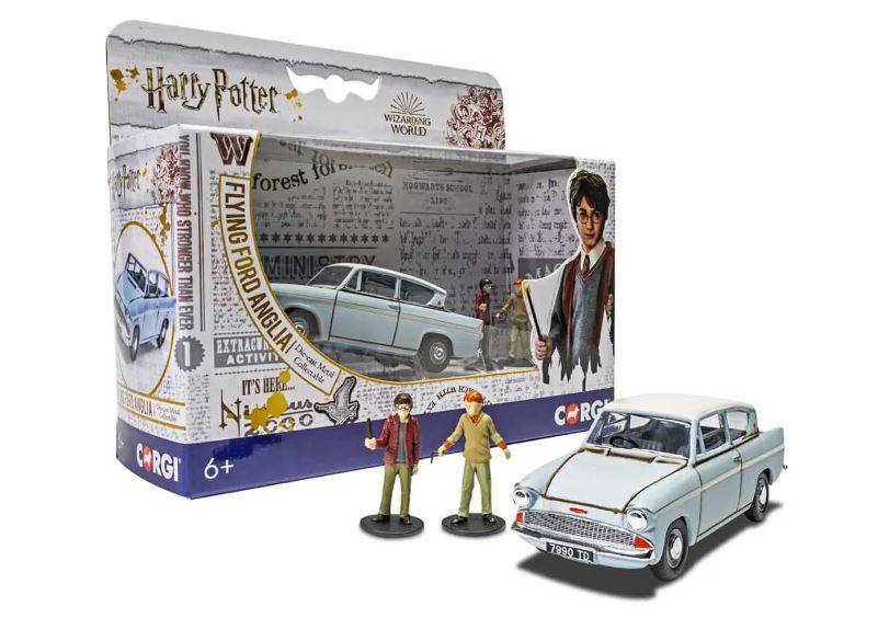MODELLINO IN SCALA COMPATIBILE CON HARRY POTTER MR WEASLEYS FORD ANGLIA W/HARRY AND RON FIGURES 1:43 CORGI CC99725