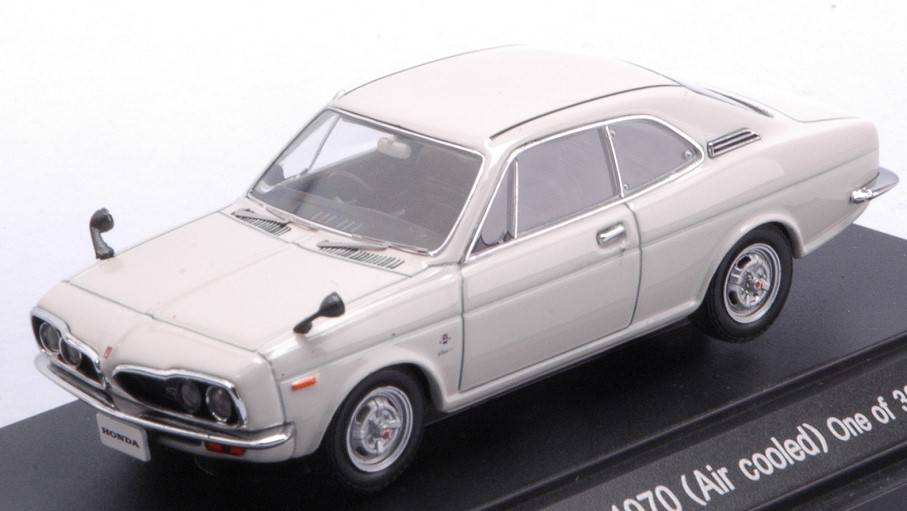 MODELLINO IN SCALA COMPATIBILE CON HONDA COUPE 9S 1970 (AIR COOLED) ASH WHITE 1:43 EBBRO EB43414