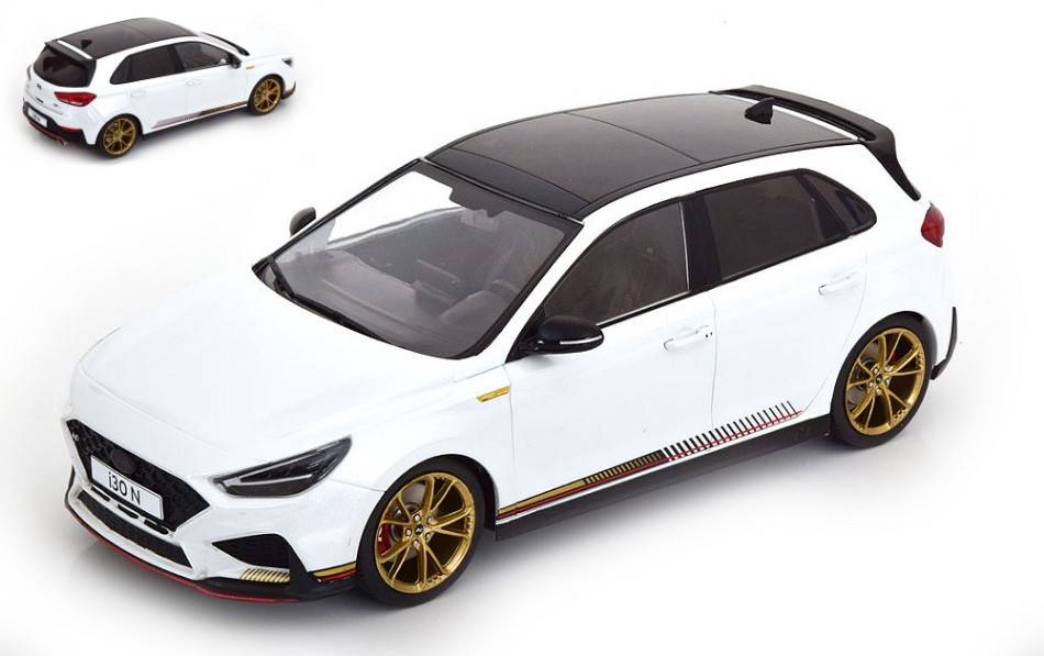 SCALE MODEL COMPATIBLE WITH HYUNDAI i30 N 2021 MET.WHITE 1:18 MODELCARGROUP MCG18376