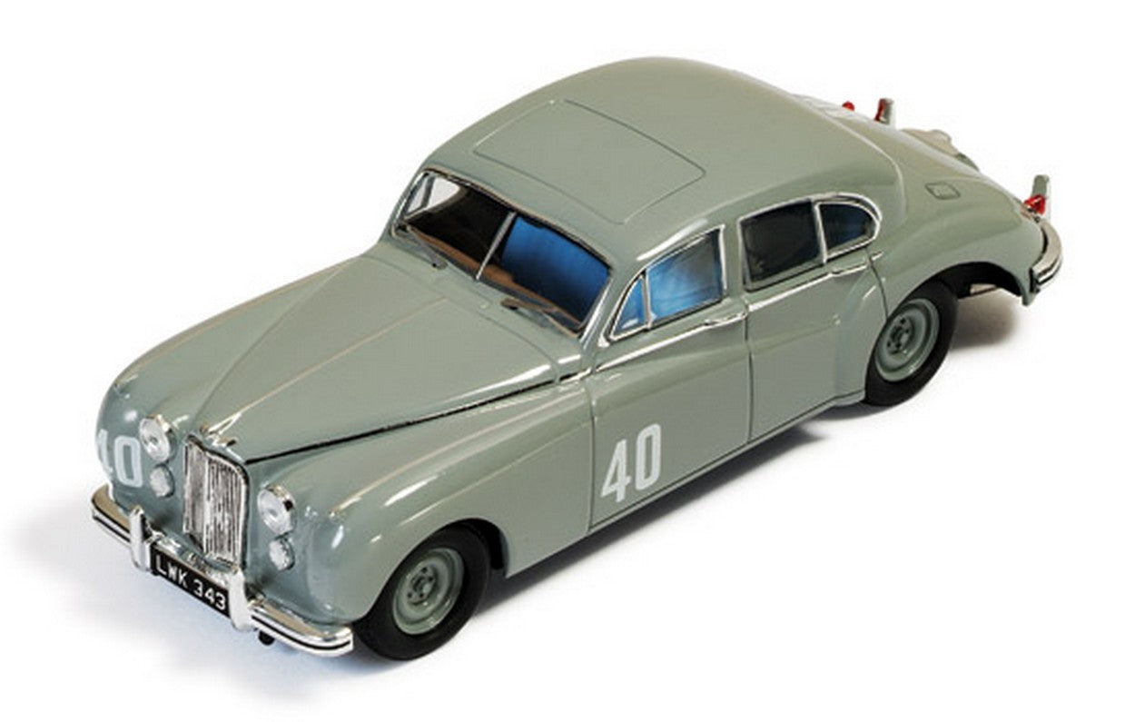 MODELLINO IN SCALA COMPATIBILE CON JAGUAR MKVII N.40 WINNER SILVERSTONE TOURING CAR 1953 S.MOSS 1:43 IXO MODEL RAC238