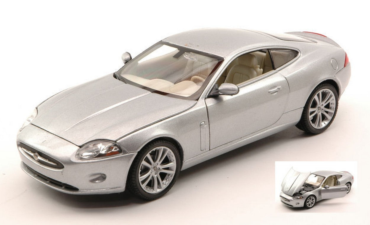 MODELLINO IN SCALA COMPATIBILE CON JAGUAR XK 150 COUPE 2006 SILVER 1:24 WELLY WE2470