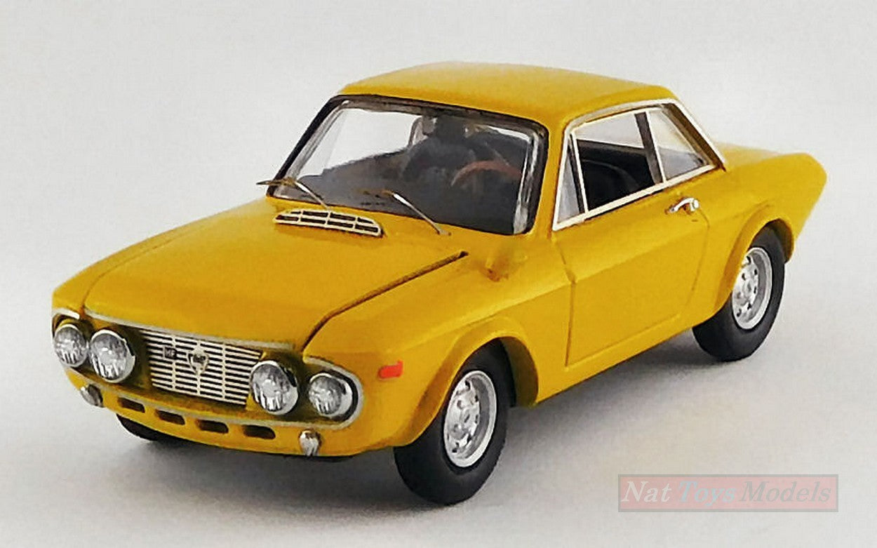 MODELLINO IN SCALA COMPATIBILE CON LANCIA FULVIA COUPE' 1600 HF FANALONE 1968 YELLOW 1:43 BEST MODEL BT9677
