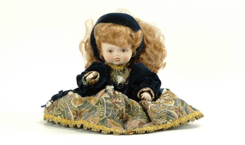 SCALE MODEL COMPATIBLE WITH LAURA IN PORCELAIN 35cm BROCADE AND BLUE VELVET MADE IN ITALY VARIOUS MANUFACTURERS BL0050