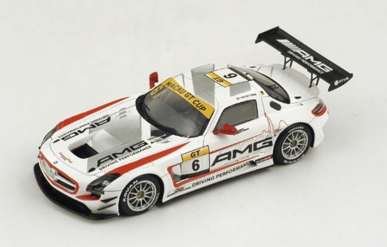 MODELLINO IN SCALA COMPATIBILE CON MERCEDES SLS AMG GT3 N.6 2nd MACAU GP GT CUP 2014 R.VAN DER ZANDE 1:43 SPARK MODEL SA069