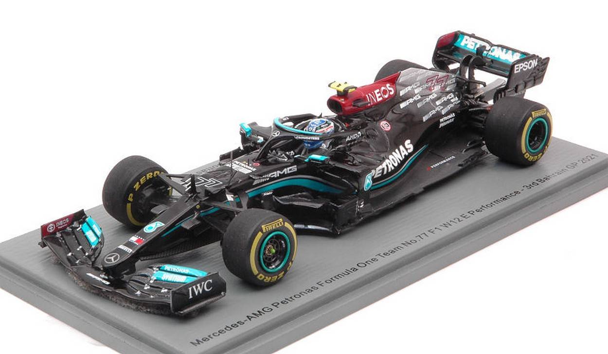 SCALE MODEL COMPATIBLE WITH MERCEDES W12 VALTTERI BOTTAS 2021 N.77 3rd BAHRAIN GP 1:43 SPARK MODEL S7661