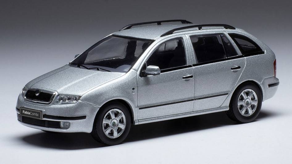 SCALE MODEL COMPATIBLE WITH SKODA FABIA 2000 SILVER 1:43 IXO MODEL CLC471