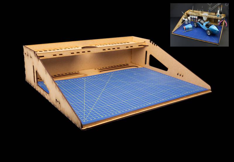 SCALE MODEL COMPATIBLE WITH A3 WORKSTATION WITH CUTTING MAT ITALERI IT50833