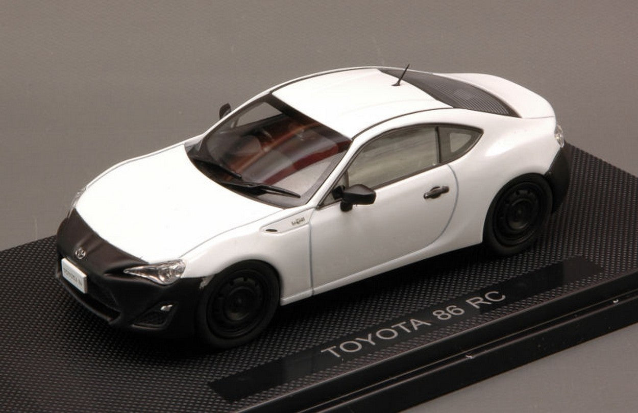 SCALE MODEL COMPATIBLE WITH TOYOTA 86 RC WHITE 1:43 EBBRO EB44885