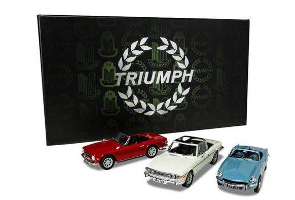 MODELLINO IN SCALA COMPATIBILE CON TRIUMPH TOPLESS COLLECTION Pz.3 1:43 VANGUARDS TC00005