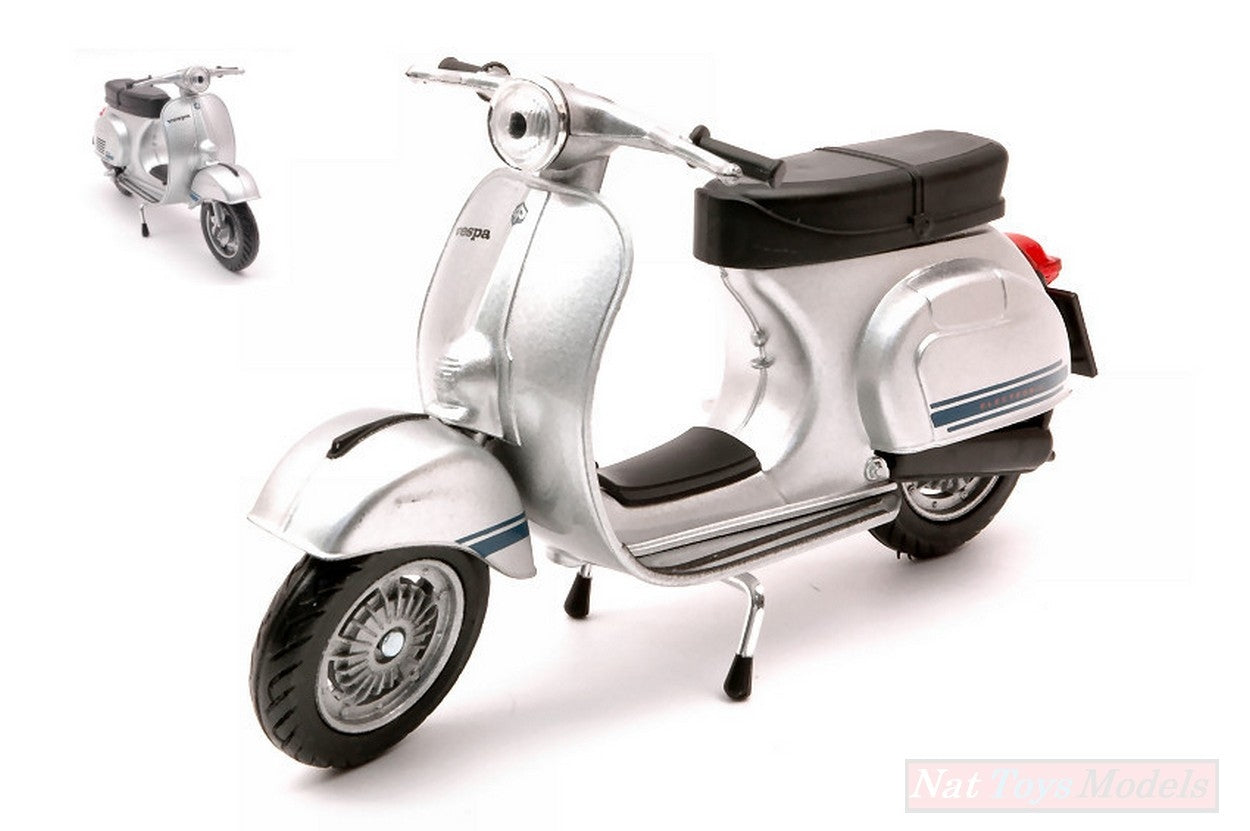 MODELLINO IN SCALA COMPATIBILE CON VESPA ET3 PRIMAVERA 1976 SILVER 1:12 NEW RAY NY57853S