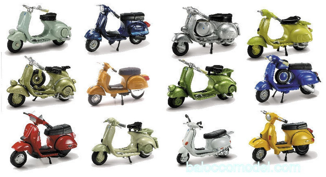 MODÈLE RÉDUIT COMPATIBLE AVEC 12 VESPA HISTORIQUES ASSORTIES 1:32 NEW RAY NY06047