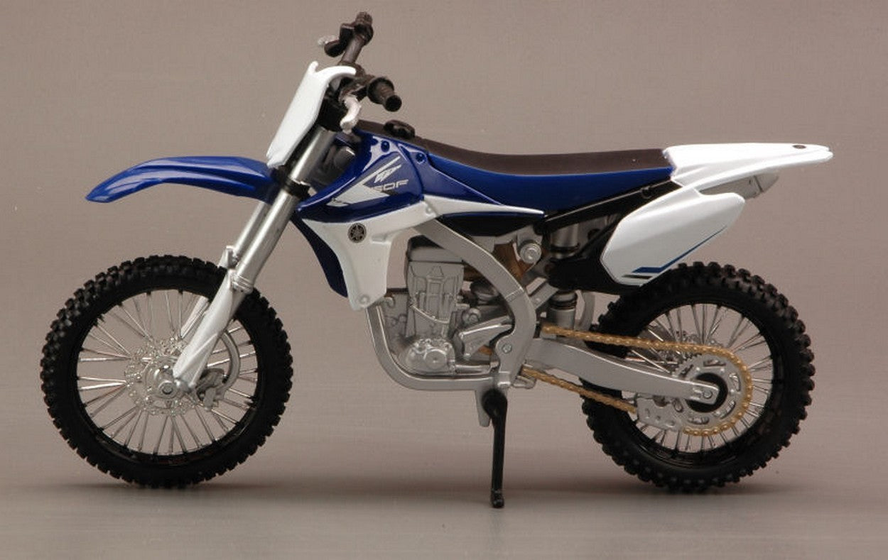 SCALE MODEL COMPATIBLE WITH YAMAHA YZ450F BLUE/WHITE 1:12 MAISTO MI13021