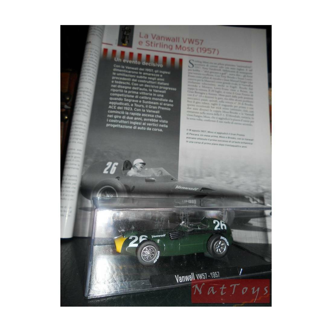 EDITORIA Modellino RBA Vanwall VW57 1957 F1 Moss Auto DIE CAST 1:43 +fascicolo