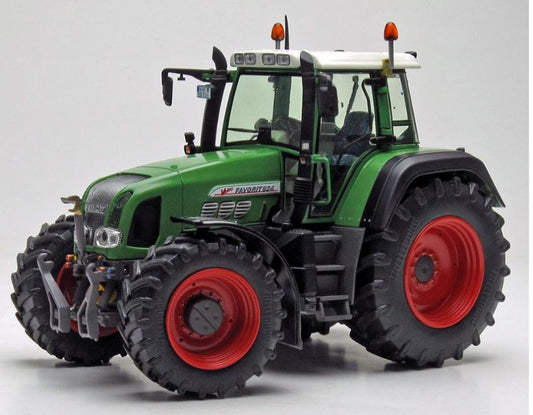 FENDT FAVORIT 924 VARIO 2019 1:32 Scala 1:32 Weise-Toys