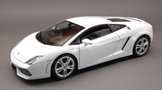 MODELLINO IN SCALA COMPATIBILE CON LAMBORGHINI GALLARDO LP560-4 WHITE 1:24 WELLY WE0225