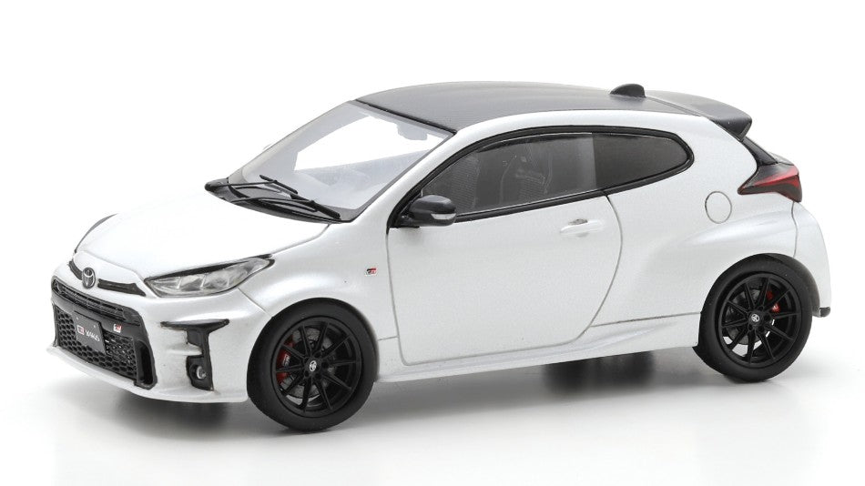 MODELLINO IN SCALA Schuco COMPATIBILE CON TOYOTA GR YARIS (LHD) 2020 WHITE 1:43 MODEL SCALE SH9270 241217