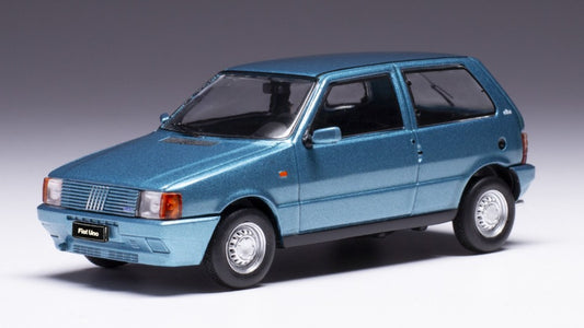 MODELLINO IN SCALA COMPATIBILE CON FIAT UNO 1983 MET.BLUE 1:43 IXO MODEL CLC524